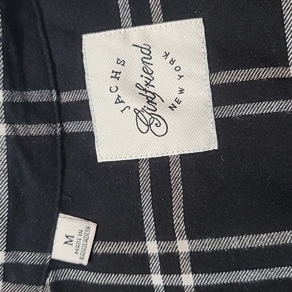Jachs Girlfriend New York Women's' Flannel Shirt. Medium, Black, Side Pockets - Picture 4 of 11